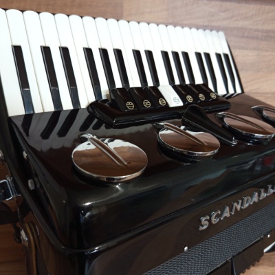 Akordeon (harmonika, heligonka) Scandalli 96, jako NOVÝ