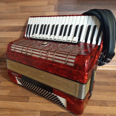 Akordeon (harmonika, heligonka) Weltmeister 