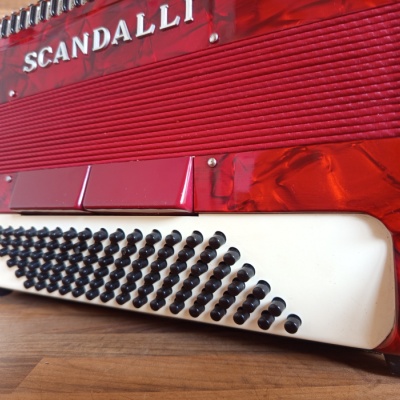 Akordeon (harmonika,heligonka) Scandalli 96 basů 