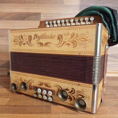 Heligonka (harmonika,akordeon) Vogtlander, G-C