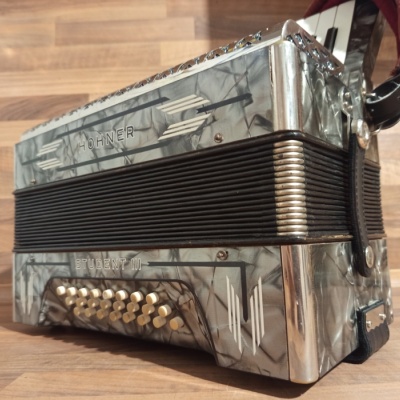 Akordeon (harmonika, heligonka) Hohner 