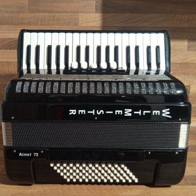 Akordeon (harmonika, heligonka) Weltmeister Achat,NOVÝ